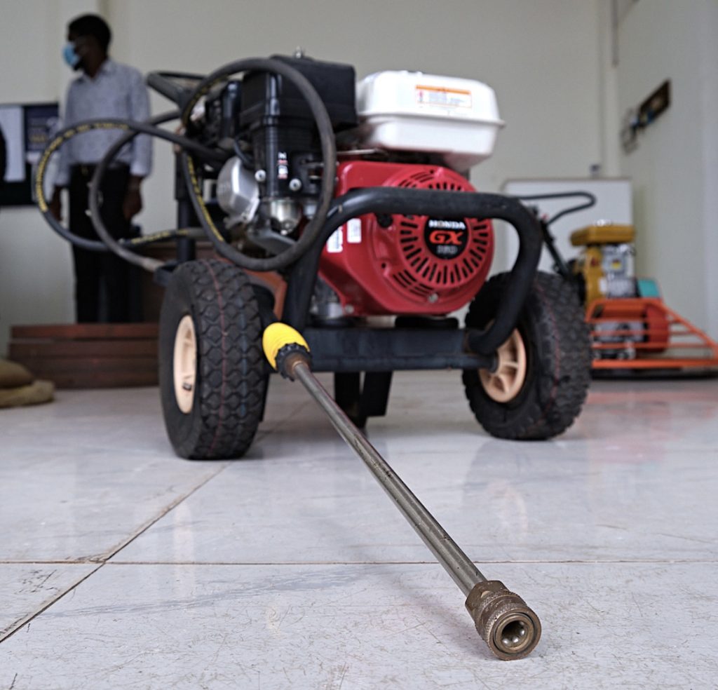 High pressure washer