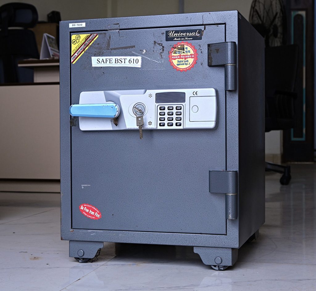 Money safe 610